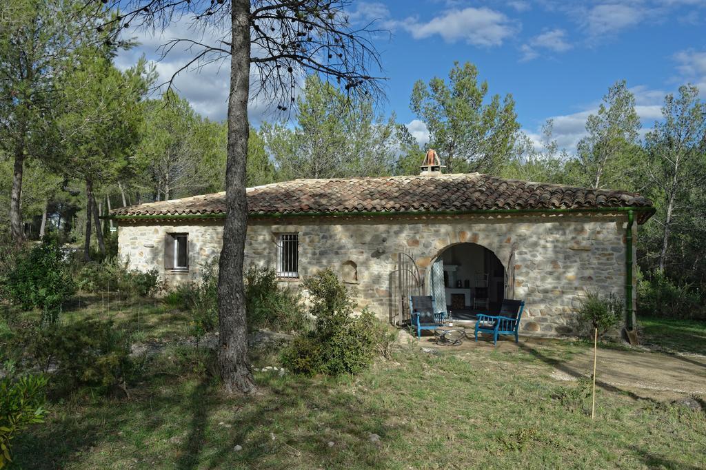 Les Lodges Du Pic Le Triadou Kültér fotó