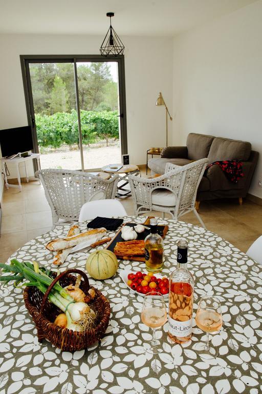 Les Lodges Du Pic Le Triadou Kültér fotó